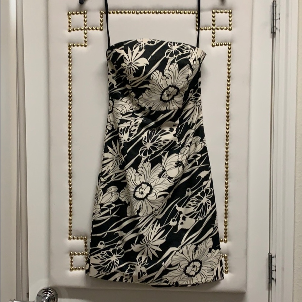Strapless dress